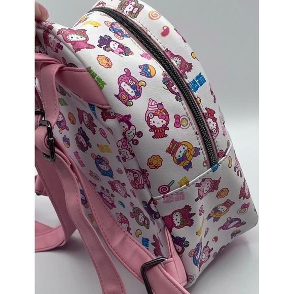 backpack carry laptop SuperHandy 17 Inch Water-Resistant Tech – Multiple Compartments Bag for Work, Travel & Commuting essentialaccessories a dedicated laptop compartment colour:EVERGLADE How to Find The